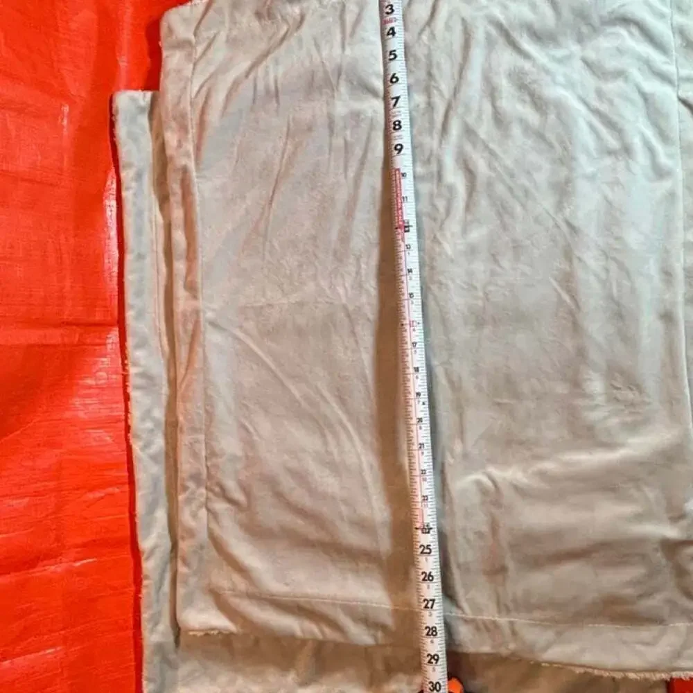 Bedsure Fleece And Satin White Polyester Blanket